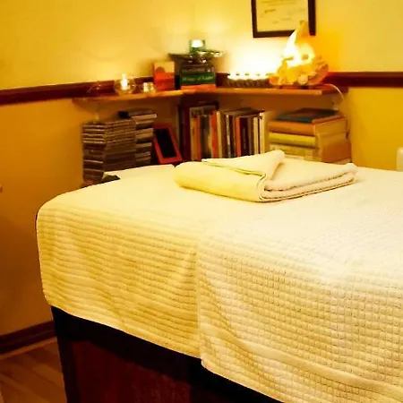 Hazelbrook Bed & Breakfast