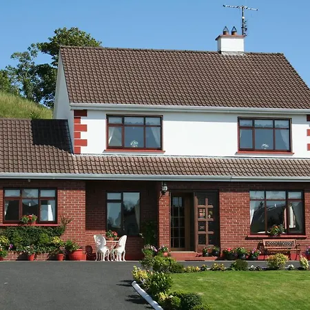 Hazelbrook 4*