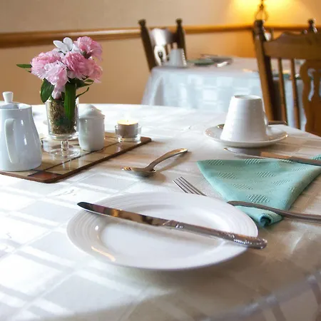 Bed & Breakfast Hazelbrook 4*