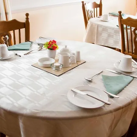 Hazelbrook Bed & Breakfast