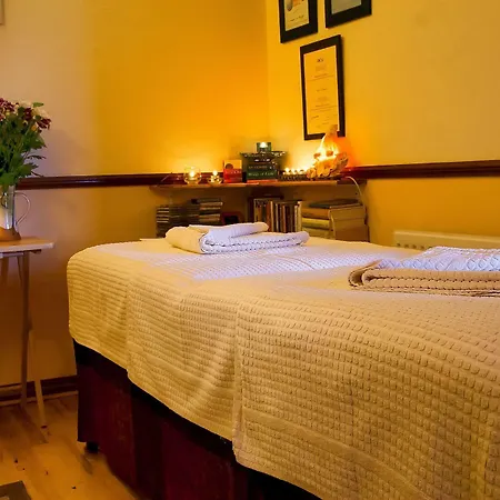 Hazelbrook 4* Westport