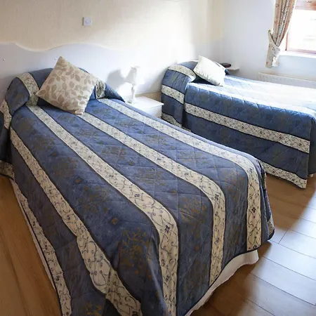Bed & Breakfast Hazelbrook 4*